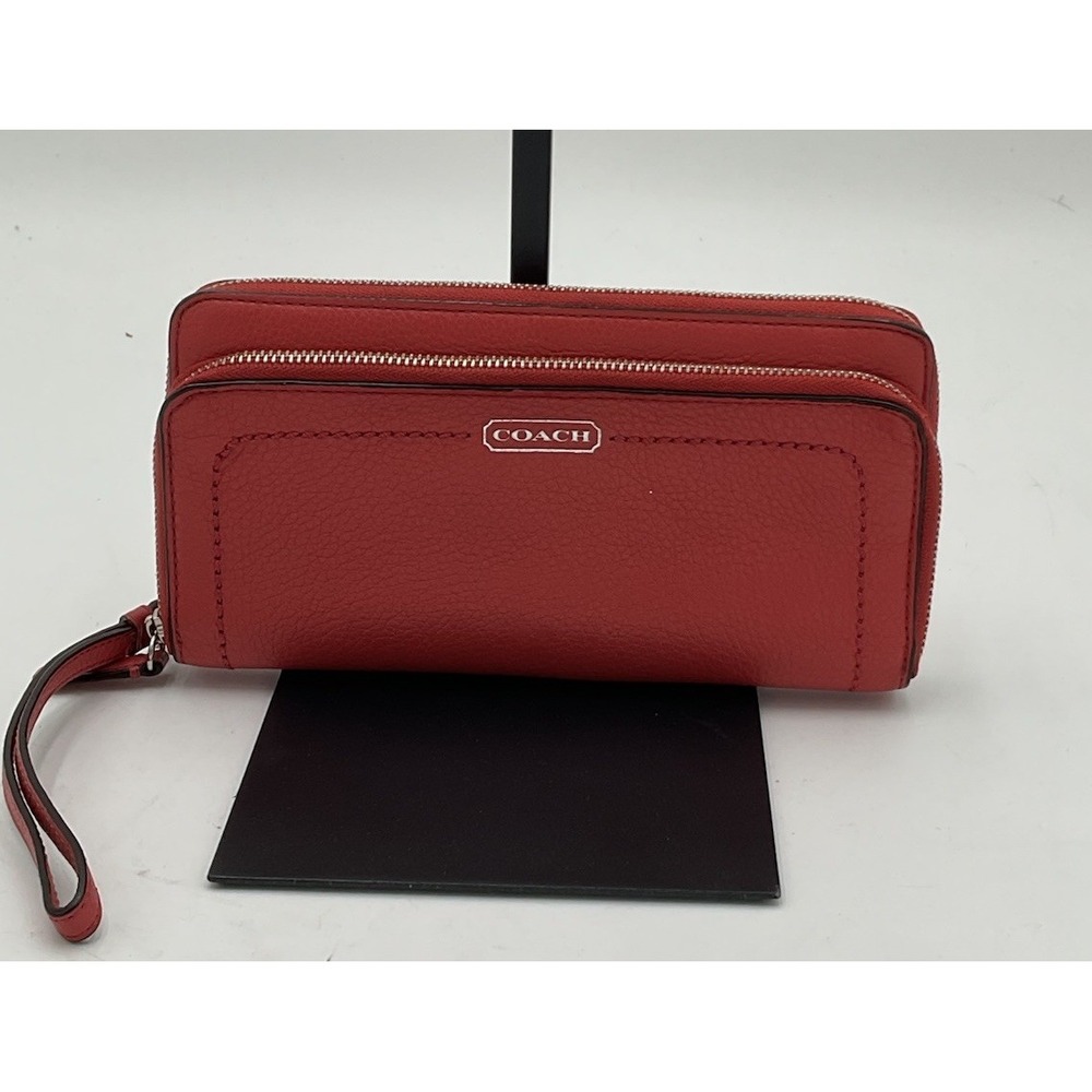 Coach Wallet Double Zip Accordion Wristlet Orange Color. See Description
